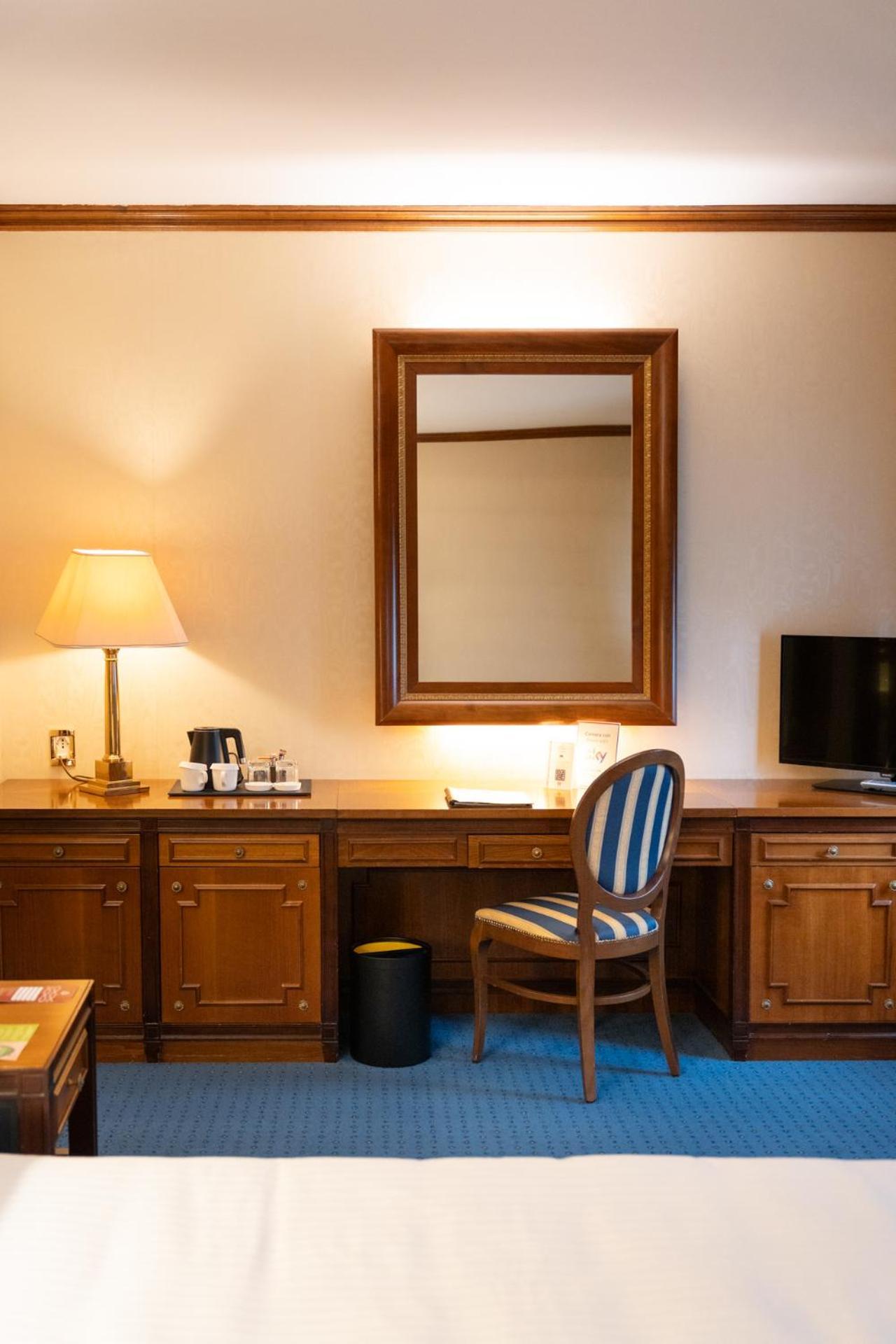 Classic Double Room