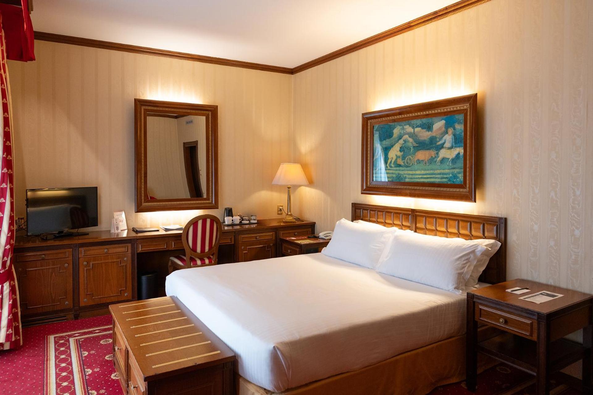 Deluxe Single Room